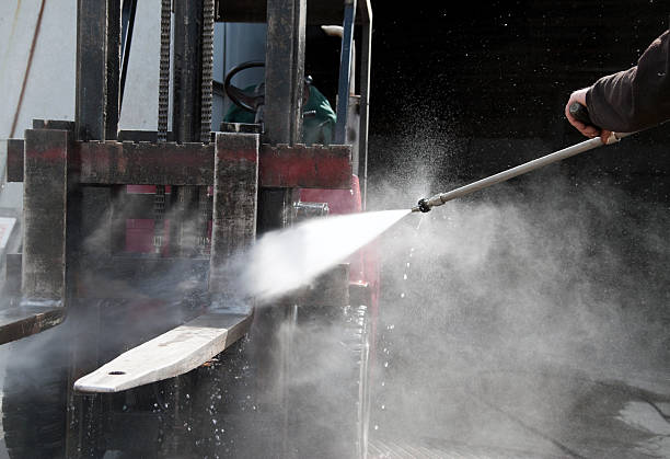Best Warehouse Cleaning  in Crossville, AL